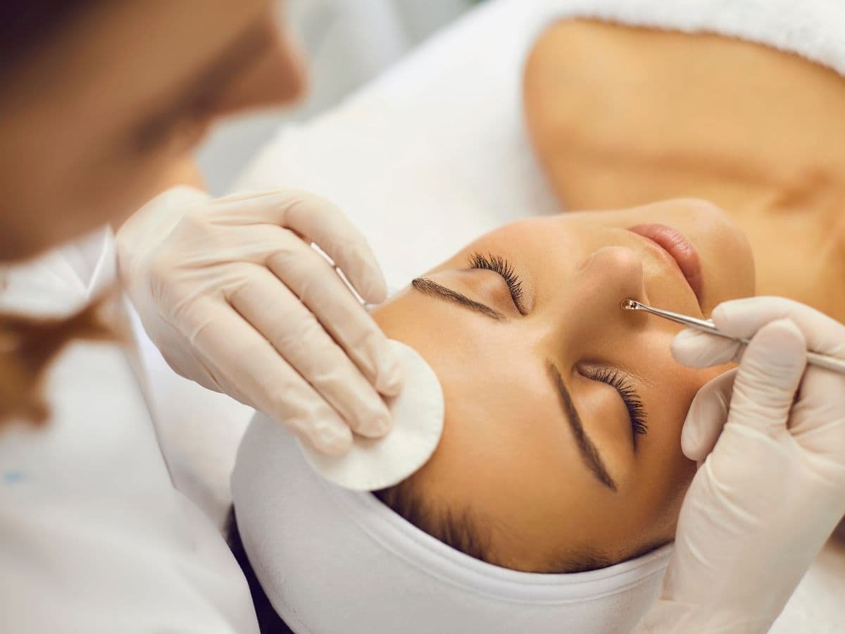 Arunabha tan removal facial in Trivandrum